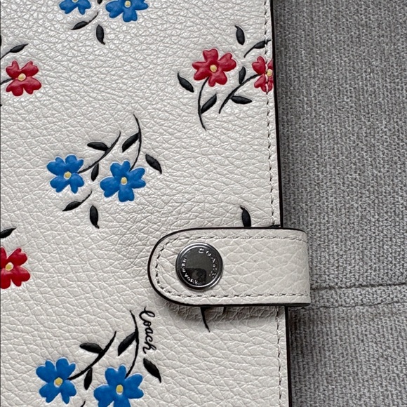 Coach Notebook - Picture 2 of 5